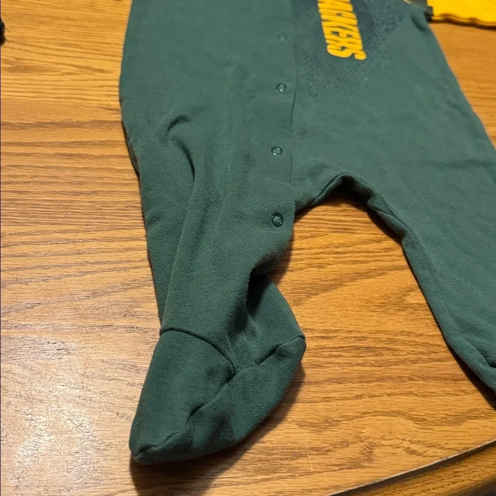 NFL One Piece Footie Green Bay Packers size 3-6 months